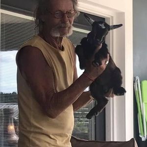 Meet your Posher, Todd